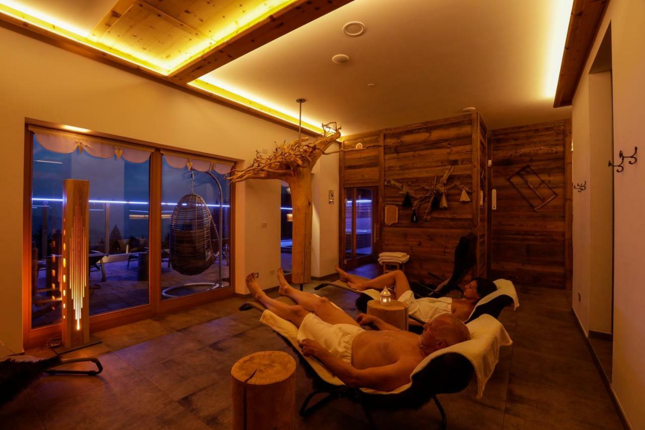 Garni & Wellness Anderle Hotel Vignola  Buitenkant foto