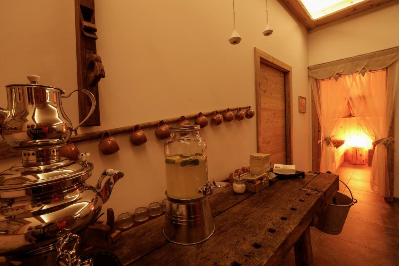 Garni & Wellness Anderle Hotel Vignola  Buitenkant foto